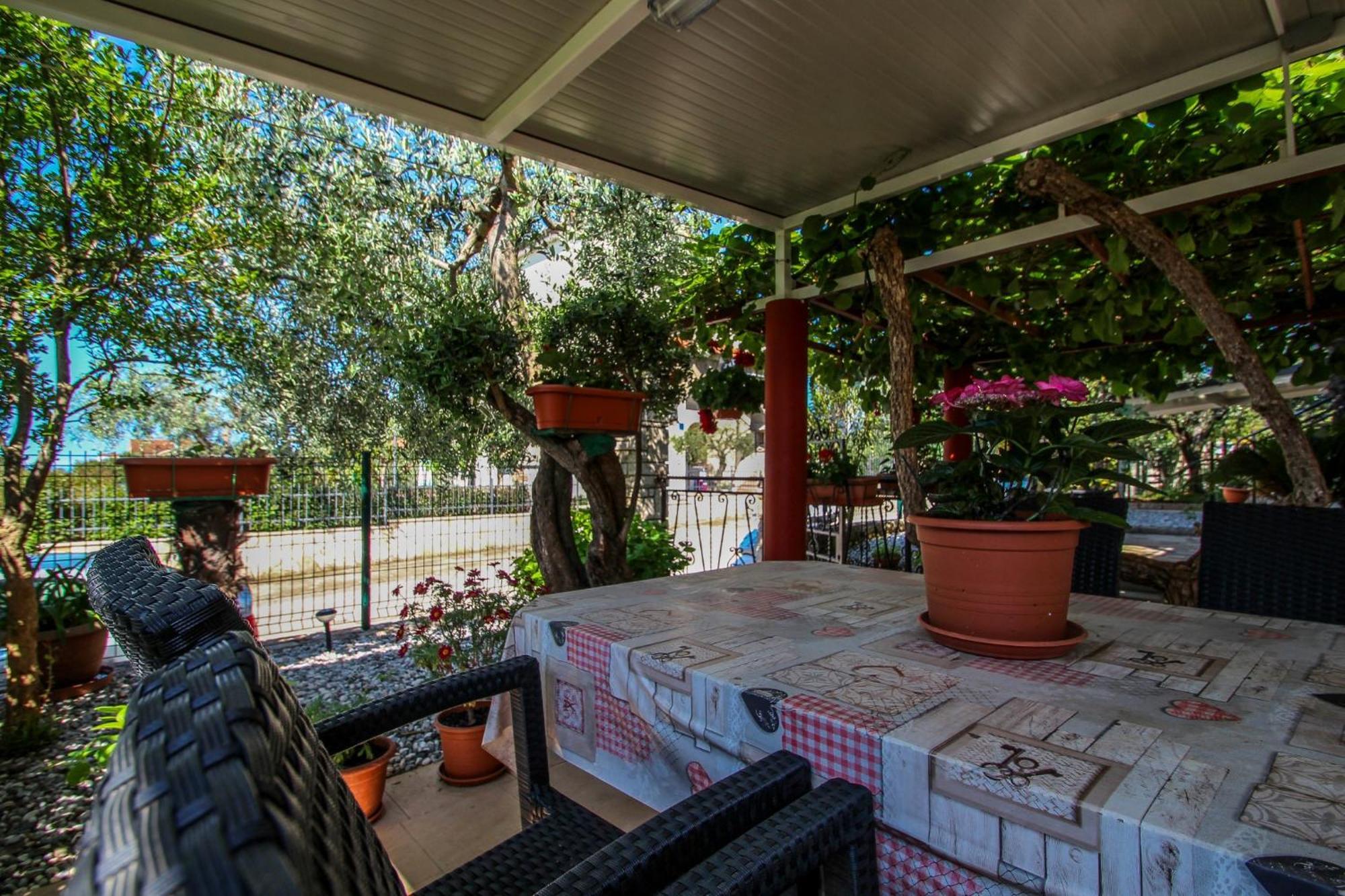 Rafi Two Apartment Novigrad  Exterior photo